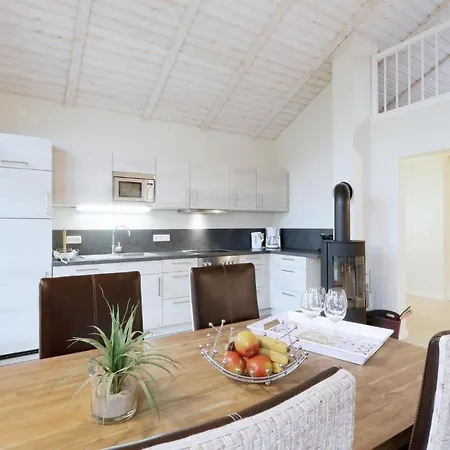 2 Bedroom In Feriehus Dagebüll